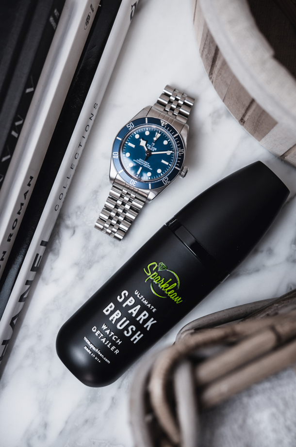 SparkBrush Bristle morbido Gentle su tutti i metalli, gioielli e orologi